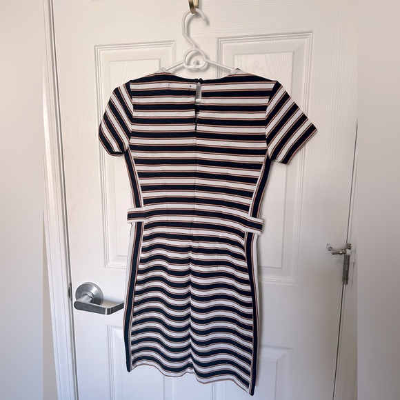 Banana Republic Dress - Picture 2 of 4